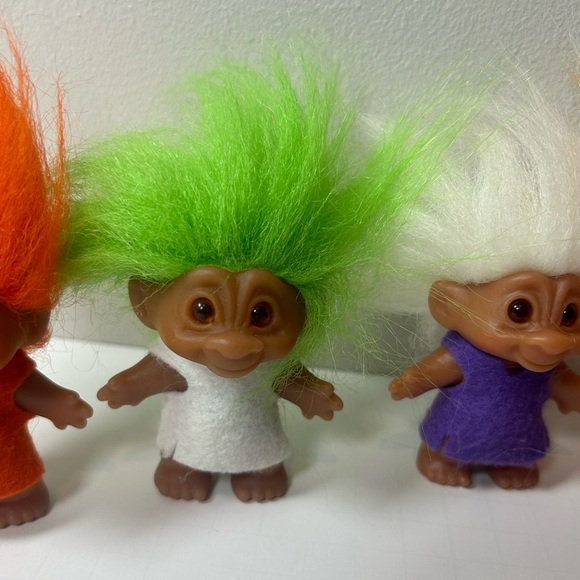 Vintage DAM Mini Troll Dolls Set of 4 - Picture 4 of 11
